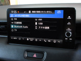 ナビゲーションはホンダコネクトディスプレイを装着しております。AM、FM、Bluetooth、フルセグTVがご使用いただけます。初めて訪れた場所でも道に迷わず安心ですね!