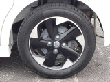 【タイヤ】 【純正14インチアルミホイール】《155/65R14》専用のアルミなのでお車のイメージぴったりですね!