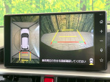 【パノラミックビューモニター】専用のカメラにより、上から見下ろしたような視点で360度クルマの周囲を確認することができます☆死角部分も確認しやすく、狭い場所での切り返しや駐車もスムーズに行えます。