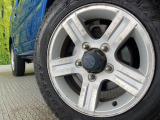 【純正16インチアルミホイール】外観にマッチした純正アルミホイールを装着しております。各種社外アルミホイールや、スタッドレスタイヤも取扱いしております。是非ご相談ください♪