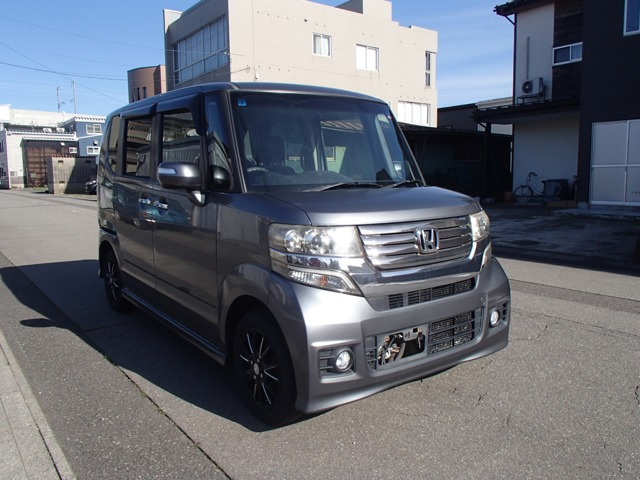 ホンダ N-BOXカスタム 
