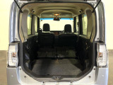 後席を格納すると、これだけの広さが!シーンに合わせたシートアレンジで、大きな荷物も積むことが出来ます♪