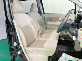 【フロントシート】運転席は必ず使用する部分ですので、座り心地が重要です★ぜひ一度ご体感下さい★