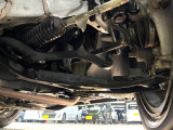 お車を安心してお乗りいただく為には、足回りの定期点検が欠かせません。サービスサポート(有償保証)では無料点検もご提供しており、安心のカーライフをお過ごしいただけるサポート体制が整っています。