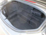 荷物がしっかりと積み込めるスペースを確保した荷室スペースです。