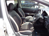 清潔で広々した座席です!是非、現車を見て体感してみてください。