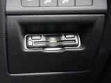 ETC車載器搭載です。スマートICも増えてきており、必須装備といって良い便利装備です。
