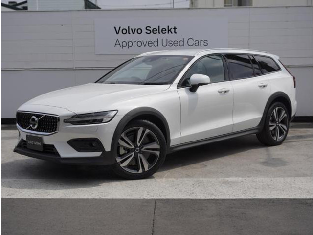 V60クロスカントリー B5 AWD プロ 4WD 