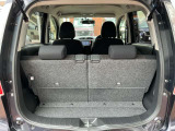 両方のシートを倒すと大きな荷物も載せやすくなります!コンパクトな軽自動車でもたくさんの荷物を載せて移動していただけますね!!