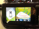 【全方位モニター用カメラ】専用のカメラにより、上から見下ろしたような視点で360度クルマの周囲を確認することができます☆死角部分も確認しやすく、狭い場所での切り返しや駐車もスムーズに行えます。