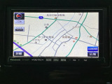 ナビゲーションはフルセグTV対応のメモリーナビ(社外品)を搭載しています。Bluetoothオーディオ機能がありますので、スマートフォンなどの音楽も再生できます。