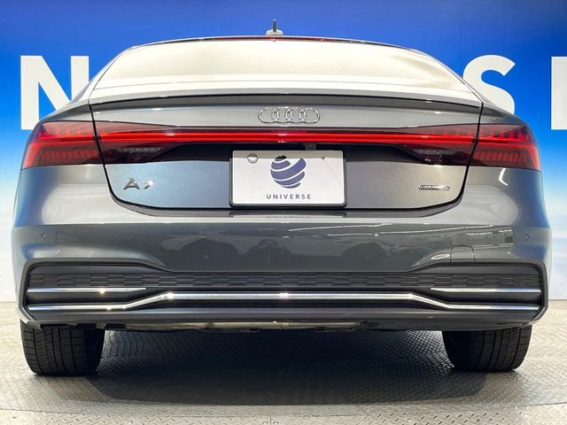 アウディ A7スポーツバック 40 TDI クワトロ Sラインパッケージ