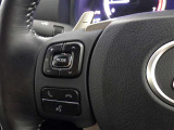 ステアリングスイッチ装備!運転しながら手元でオーディオの操作などができます。