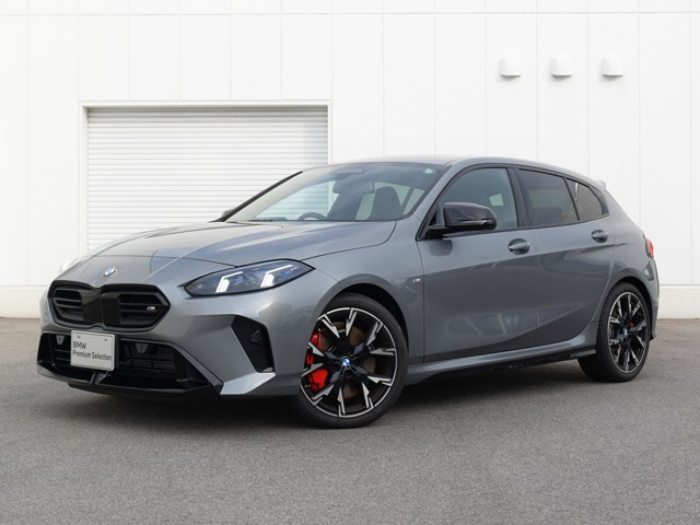 1シリーズ M135 xドライブ 4WD 