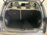 【ラゲッジルーム】コンパクトカーなのにたっぷり荷物も積み込めます★
