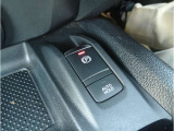 電動パーキングブレーキ付。オートホールド付