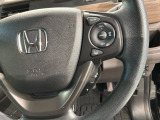 クルーズコントロールを装備しています。高速道路などで一定の速度で走ってくれるので運転が楽ですよ!速度を設定できますので、スピードの出しすぎにも注意できます。