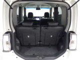 広々としたラゲージスペースを備えています。大きなものや長さのある荷物もしっかりと積み込めます。