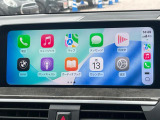 ●Apple Car Play:スマホとの有線接続で、ナビ・オーディオ再生などスマホのアプリ機能が画面でも使える便利機能です!