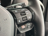 クルーズコントロールを装備しています。高速道路などで一定の速度で走ってくれるので運転が楽ですよ!速度を設定できますので、スピードの出しすぎにも注意できます。