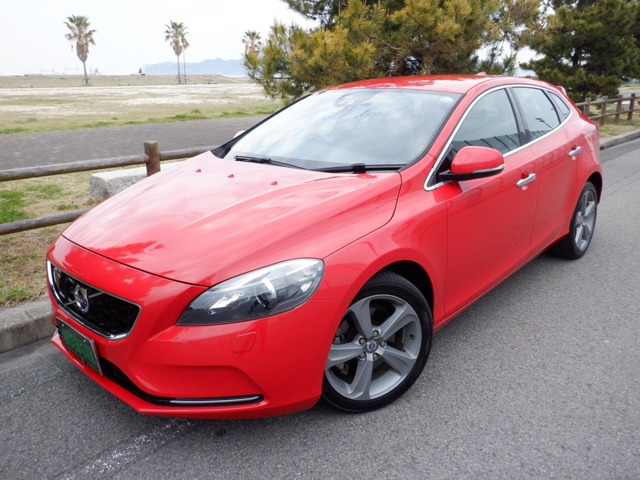 V40 T4 SE 