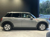 最新モデルの試乗車から人気のMINI・クラブマン・クロスオーバーまで認定中古車100台以上がぞくぞく入荷中!!