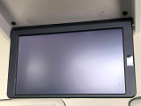 【フリップダウンモニター】大画面モニターで後席でもエンタメをお楽しみいただけます。小さなお子様にも大人気の装備です♪