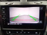 バックモニター搭載で車庫入れ安心!バック中の死角部分がモニターに映し出されるので安全性アップ!!