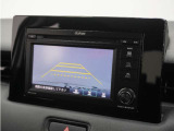 ◆バックカメラ◆リバースにするだけで映ります、後方の安全確認や、狭い駐車場での車庫入れ、雨の日や夜間など視界の悪い時に便利です!安全にバックする為には欠かせない装備です。