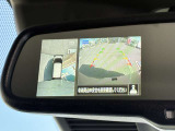 【アラウンドビューモニター】上空から見下ろしているかのような映像で駐車をサポート。安心です。