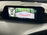 【360&deg;ビューモニター】専用のカメラにより、上から見下ろしたような視点で360度クルマの周囲を確認することができます☆死角部分も確認しやすく、狭い場所での切り返しや駐車もスムーズに行えます。