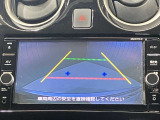 【バックモニター】駐車するとき、後ろのスペースがどれくらいあるかわからず、うまく停められない・・なんてことを防ぐ、バックカメラを装備!