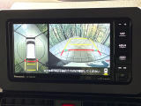 【パノラミックビューモニター】専用のカメラにより、上から見下ろしたような視点で360度クルマの周囲を確認することができます☆死角部分も確認しやすく、狭い場所での切り返しや駐車もスムーズに行えます。