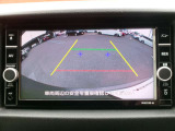駐車に便利なバックモニター搭載車です。後方の映像が見えるのでバックも安心です。