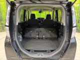 後席を格納すると、これだけの広さが!シーンに合わせたシートアレンジで、大きな荷物も積むことが出来ます♪