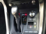MTモード付。発進時やシフトチェンジ時もストレスなくマニュアル運転を楽しめます♪