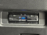 【ビルトインETC】車載器がビルトインで装備されています。有料道路の乗り降り時に停車することなくスマートに乗り入れが可能になったり、割引を受けることができる嬉しい装備です。