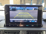 駐車が苦手な方でも安心なバックカメラつき。