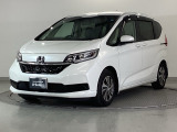 フリード+Gです!純正メモリーナビ、衝突低減ブレーキ、リアカメラ、両側電動スライドドア、シートヒーター、LEDヘッド、本革ステア、純正15インチアルミホイール他、充実しています!