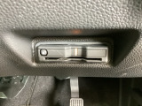 いまや快適なカーライフに欠かせないETCが付いています。