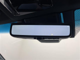 【デジタルインナーミラー(前後方録画機能付)】車両後方カメラの映像をルームミラーに映すことが出来ます。 ドライブレコーダー機能もあり、まさに一石二鳥!