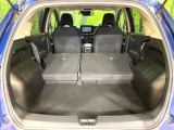 普段のお買い物や通勤、送迎等に十分な荷室スペースを確保しております。セカンドシートを倒すと、大きな荷物の積載も可能です♪