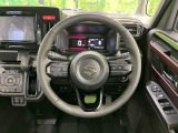【純正革巻きステアリング】上質な革を使用することで、手にしっかり馴染みとても運転しやすいハンドルです♪