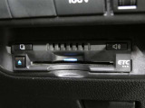 ナビ連動タイプのETC車載機です。ナビゲーションと連動してくれますのでカード未挿入を知らせてくれるなど便利な機能が追加されています。