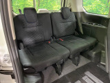 3列目シートはもちろん状態良好☆大人でもゆったりと座って頂けますので、大人数でのお出かけもラクラクです♪ご家族で、気の知れた仲間で、ドライブに行くのが楽しみですね♪
