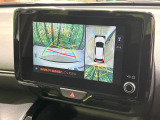 【パノラミックビューモニター】専用のカメラにより、上から見下ろしたような視点で360度クルマの周囲を確認することができます☆死角部分も確認しやすく、狭い場所での切り返しや駐車もスムーズに行えます。