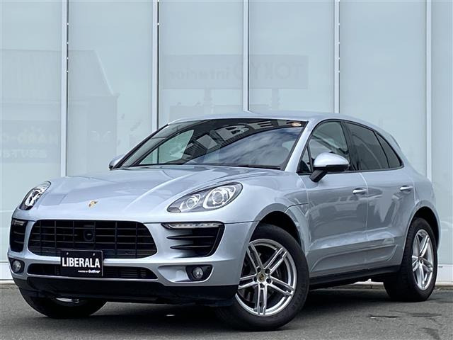 マカン  4WD 修復歴無し