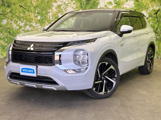 アウトランダー PHEV 2.4 P 4WD