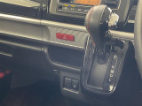 【シフトレバー】シフトの操作がしやすく快適なドライブを楽しんでいただけます!
