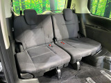3列目シートはもちろん状態良好☆大人でもゆったりと座って頂けますので、大人数でのお出かけもラクラクです♪ご家族で、気の知れた仲間で、ドライブに行くのが楽しみですね♪
